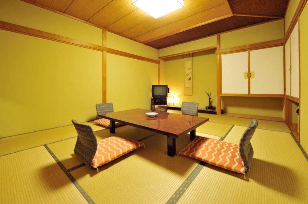 קנזאווה Nakayasu Ryokan מראה חיצוני תמונה